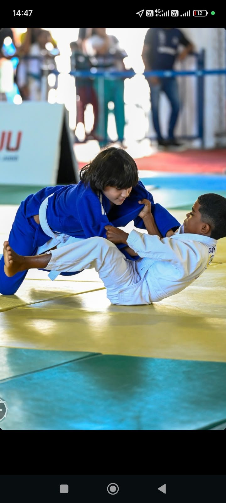 Tijela em treino no tatame